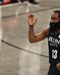  76人官宣哈登正式转战快船  