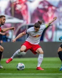  门兴格拉德巴赫逆境爆发，德甲中游球队上演奇迹  